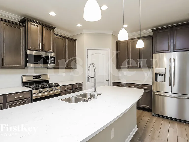 3918 Heatherbrook Pl — Photo 4