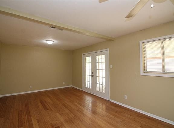 4th image of 824 Hallvale Dr