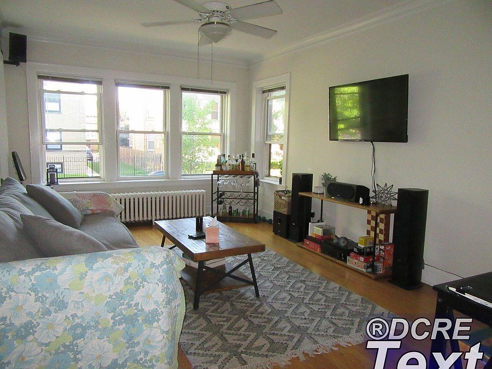 1st image of 1204 W Newport Ave #1