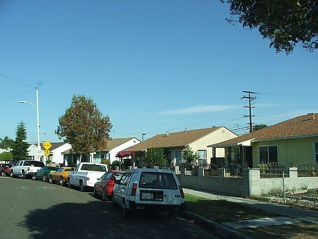 2nd image of 2307 W Raymond St