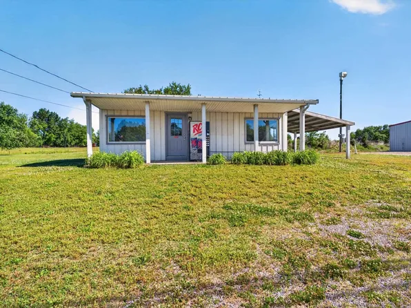 101 N Us Highway 60, Waverly, KY 42462