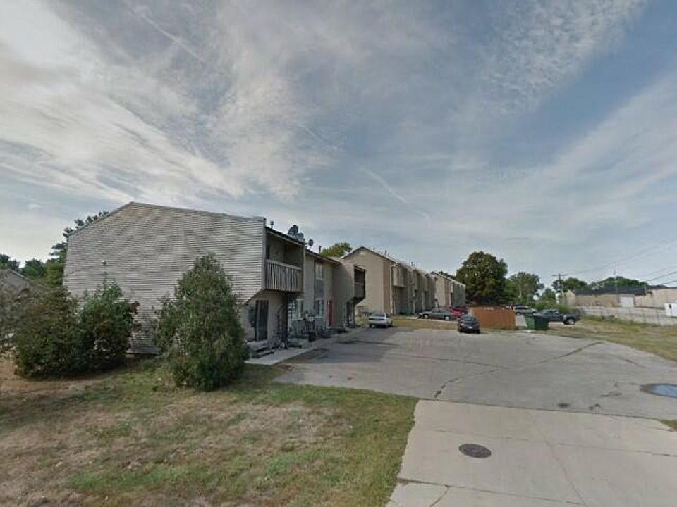 1st image of 301 Jewel Dr Unit 1