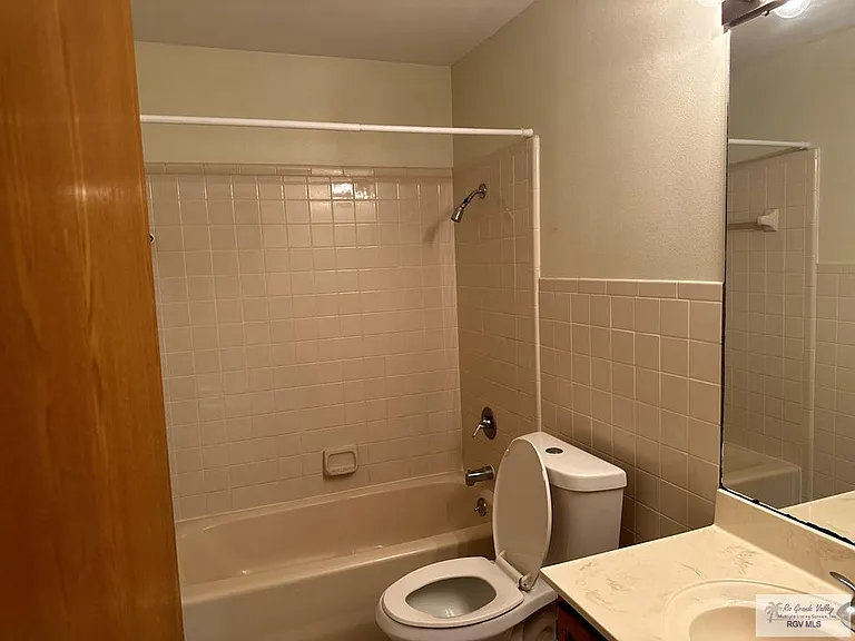 205 Lime Dr — Photo 8
