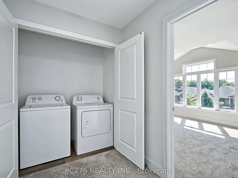 31 Ashberry Pl — Photo 18