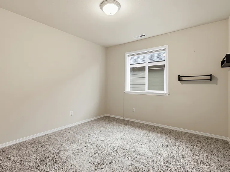 61330 Huckleberry Pl — Photo 32