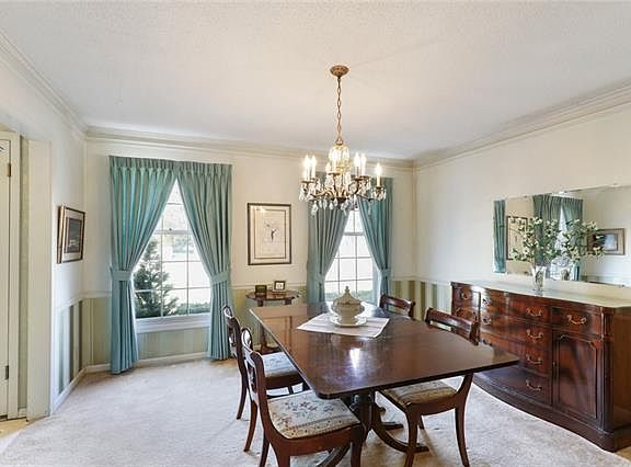 4th image of 5209 W 83rd St