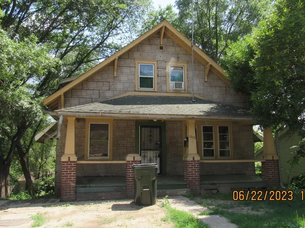 1908 W 1st St, Sioux City, IA 51103