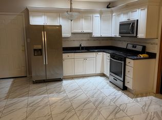 428 Brook St FLOOR 2, Linden, NJ 07036