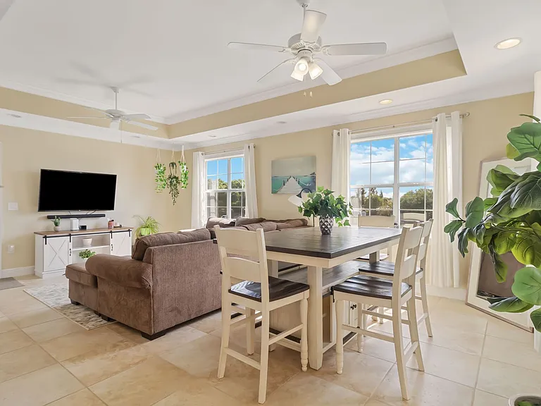 1030 Villagio Cir #207 — Photo 10
