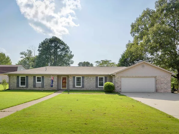 181 Chaparral Dr, Florence, AL 35630