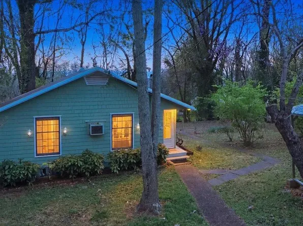 116 S Walker Ln, Oak Ridge, TN 37830