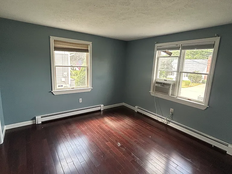 Meadow Rd — Photo 21