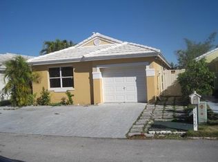 15457 SW 47th Ter, Miami, FL 33185