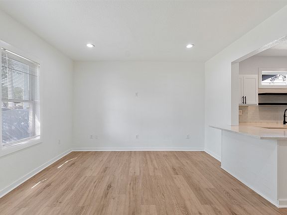 4th image of 1407 Georgia Ave