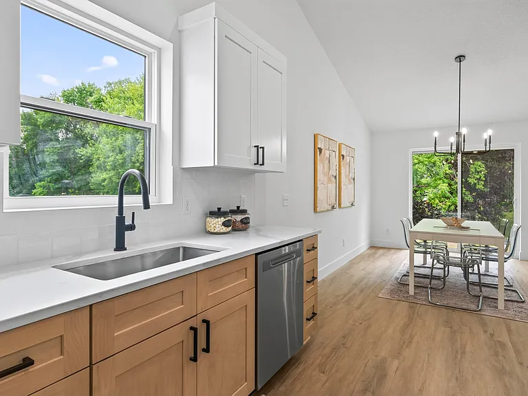 9966X 14th Cir NE — Photo 18