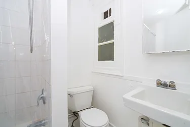 Rented by SCOUTBK.COM