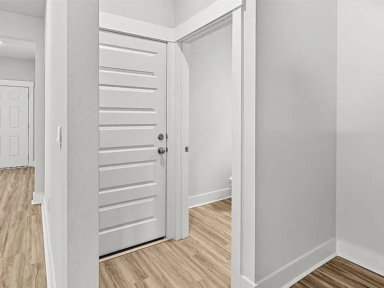 5583 Clarity St — Photo 26