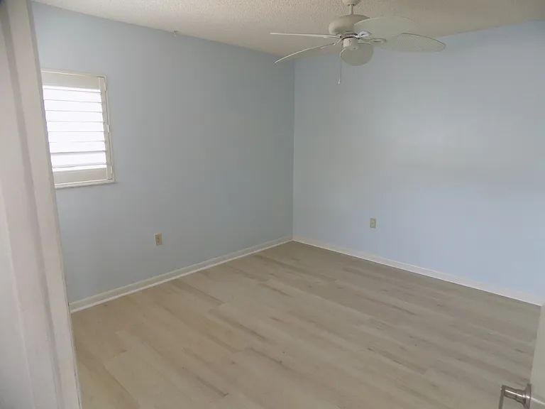 5350 Myrtle Wood #5350 — Photo 10