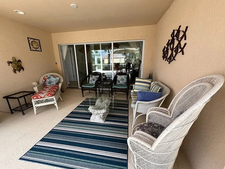 7294 Salerno Ct — Photo 10