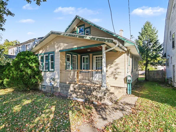1433 Chicago Dr SW, Wyoming, MI 49509