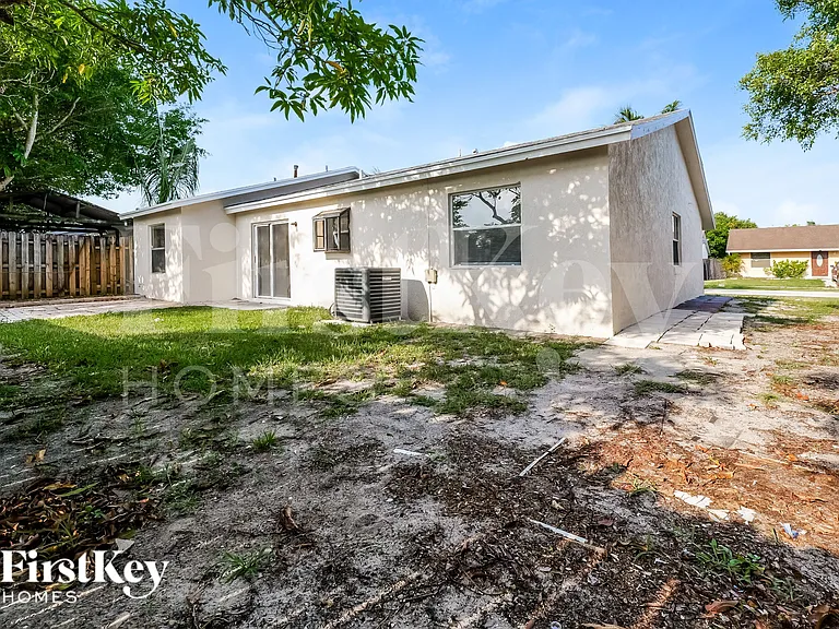 6004 Westfall Rd — Photo 18