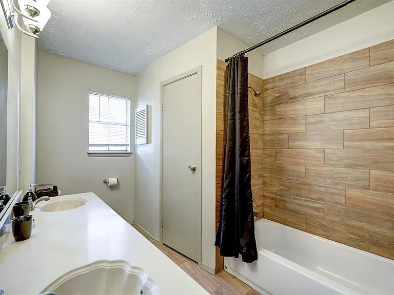 3110 Trembling Creek Cir — Photo 12