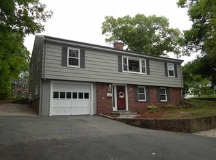 155 Cochrane St, Melrose, MA 02176