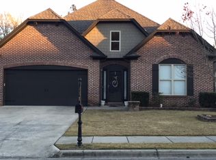 2076 Shamrock Ln, Moody, AL 35004