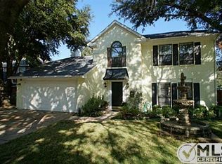 2720 Harmon Dr, Grapevine, TX 76051