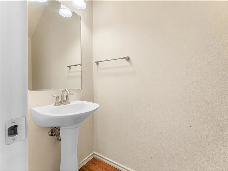 16056 NW Centine Ln — Photo 13