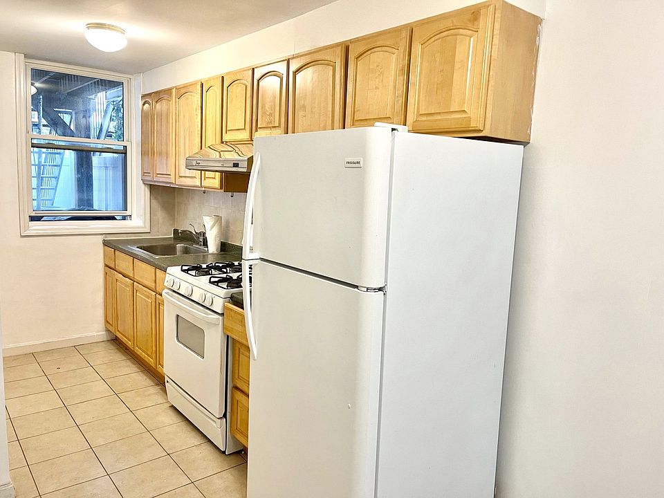 1st image of 1984 E 29th St #1
