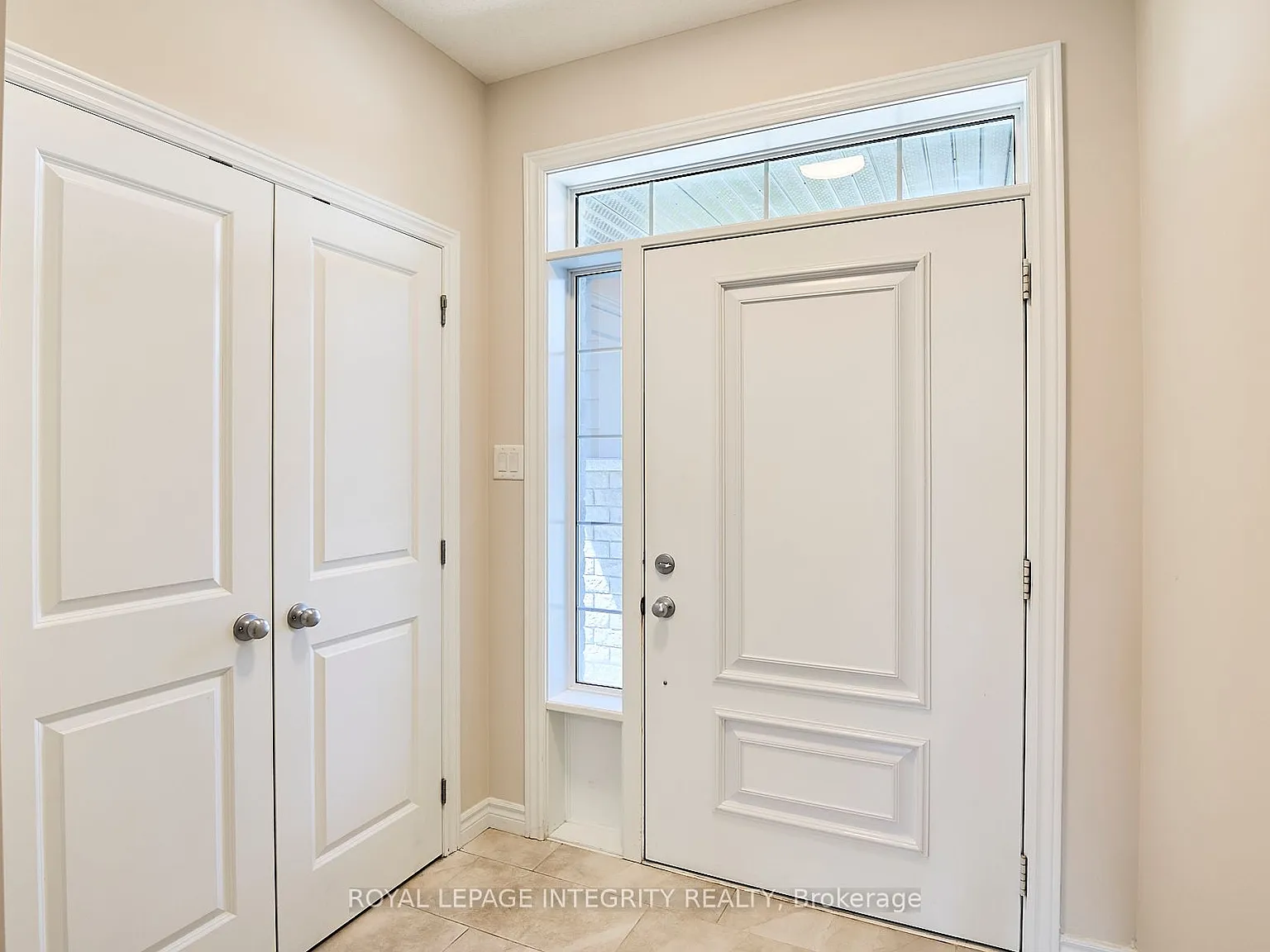 5 bed, $4,250 — Photo 2