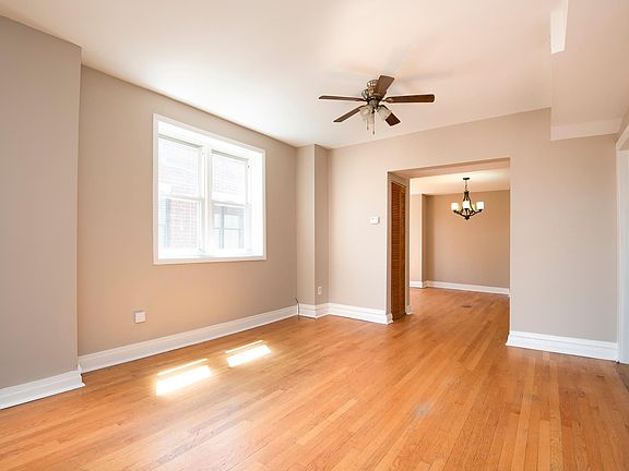 4th image of 2615 W North Ave #3