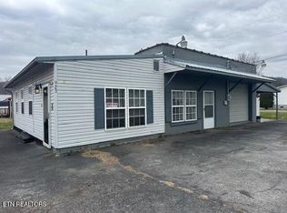 923 Winchester Ave, Middlesboro, KY 40965