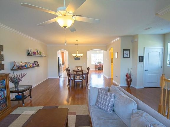 5th image of 10144 Arbor Run Dr Unit 32