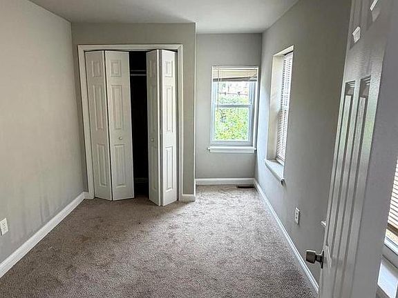 2nd image of 430 N Patterson Park Ave
