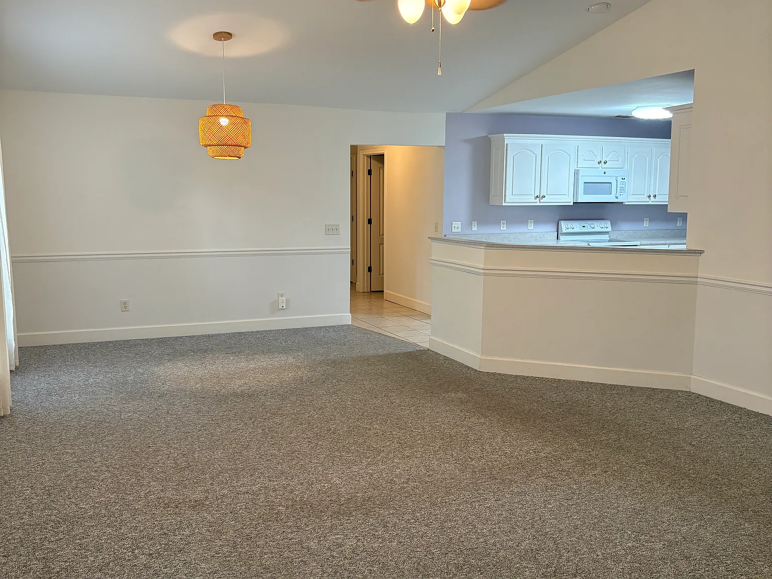 3 bed, 1450 sqft, $1,700 — Photo 3