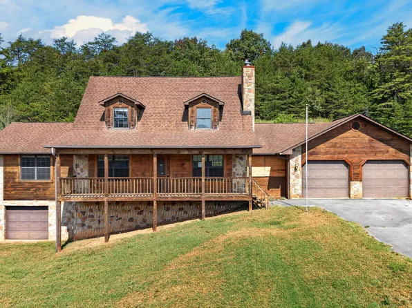 1032 Powder Springs Rd, Sevierville, TN 37876