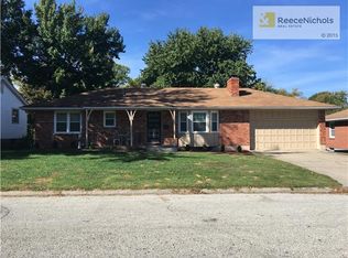 3016 S Hall Rd, Independence, MO 64052