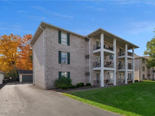 7398 Eisenhower Dr Unit 4, Youngstown, OH 44512