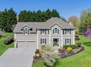 9205 Water Hill Dr, Knoxville, TN 37922