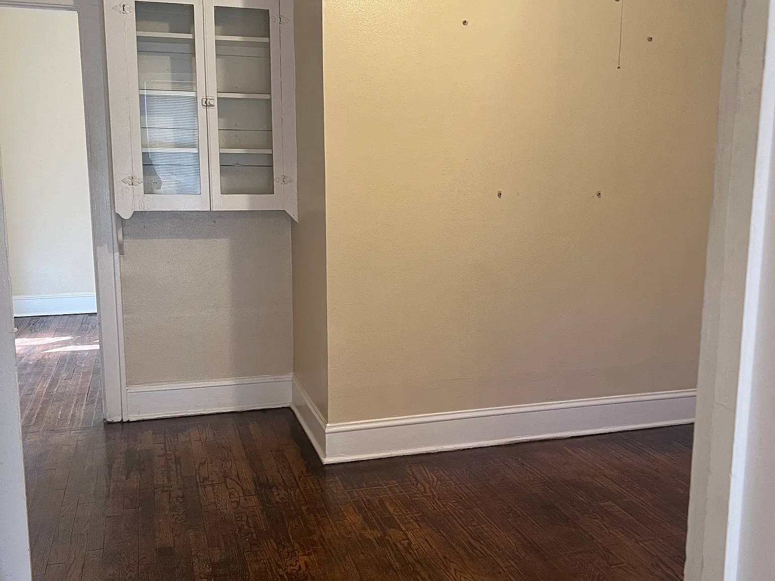 1 bed, 700 sqft, $595 — Photo 4
