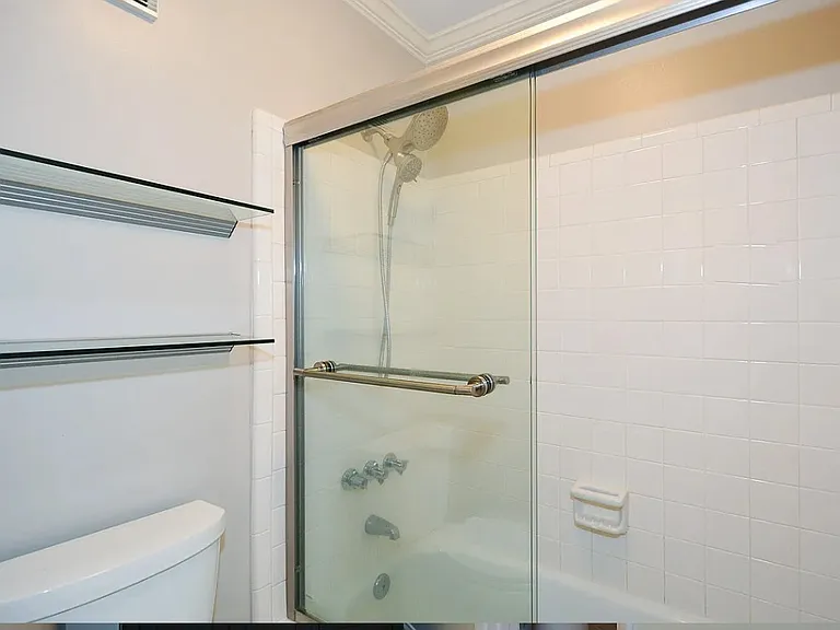 307 Park Ridge Cir #307 — Photo 15