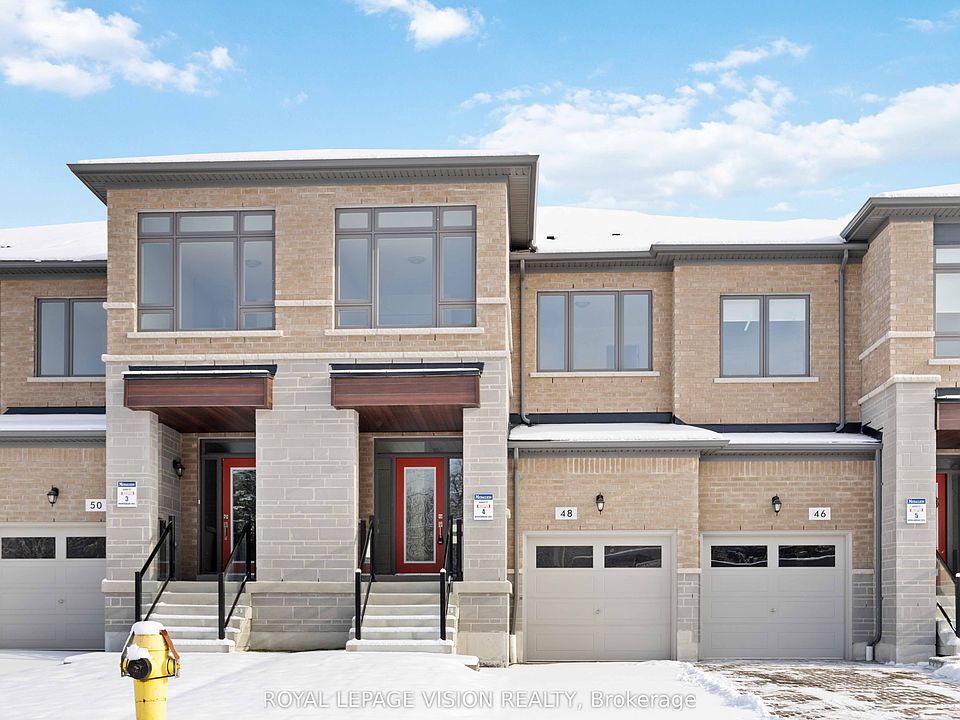 1st image of 48 Mountainside Cres
