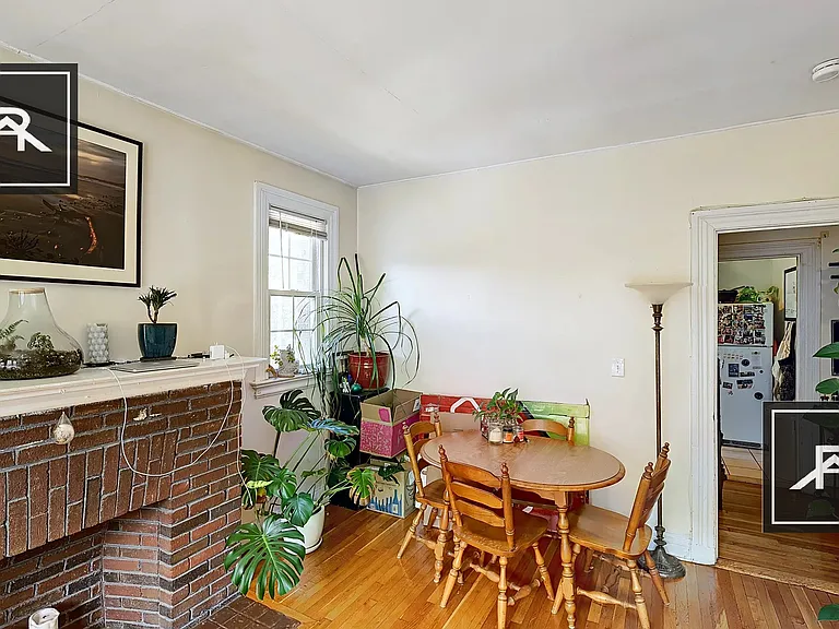 17 Glenville Ave #2 — Photo 10