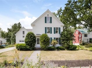54 Storer St, Kennebunk, ME 04043