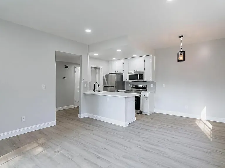 4590 Augustine St #2 — Photo 16
