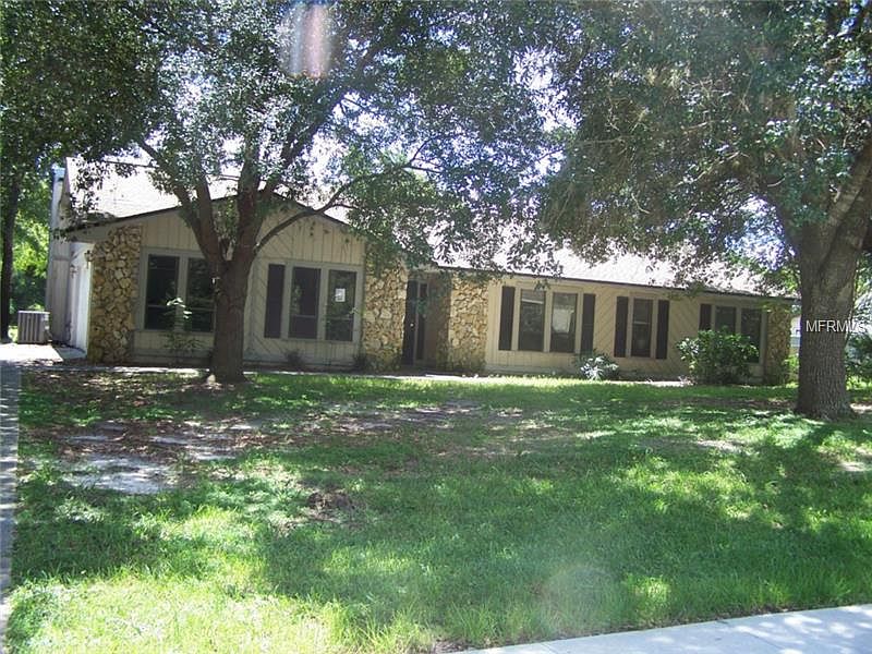 1st image of 1941 N Kingway Dr