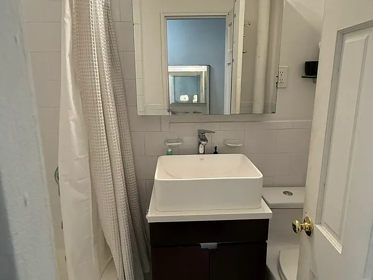 29 Jones St #4A — Photo 7