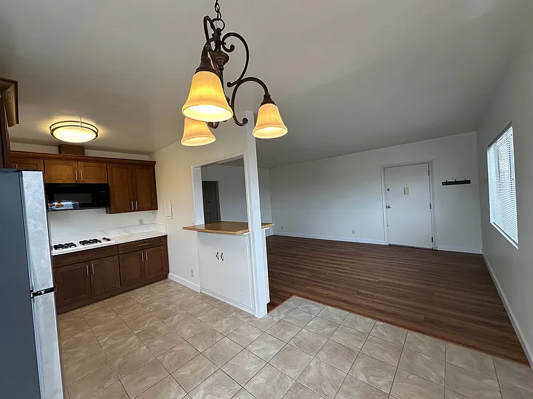 840 Haverford Ave #7 — Photo 13